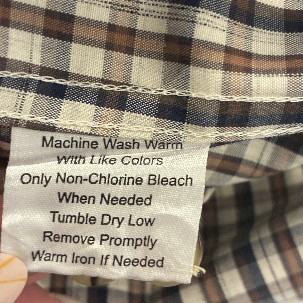 Jos A Bank Reserve No Wrinkles Button Up Shirt Mens L Brown Plaid Tailored Fit
